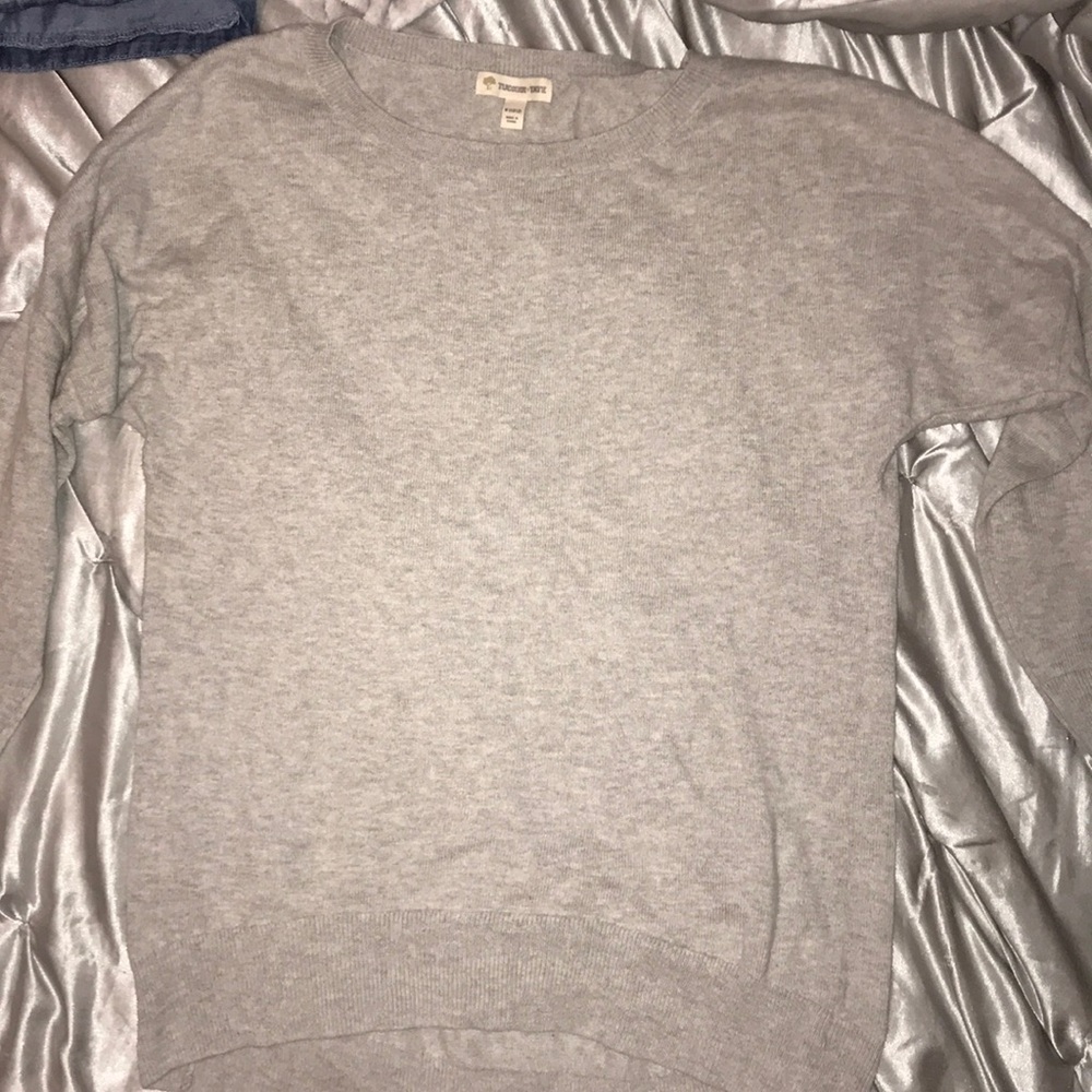 Tucker Tate girls grey sweater